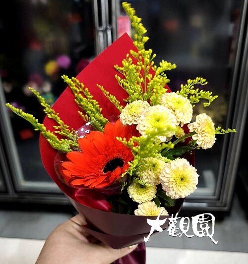 畢業可愛小花束 歡迎團購